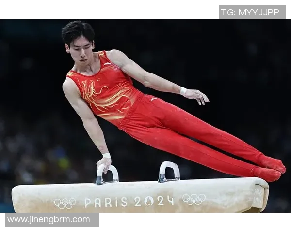 张博恒回绝裁判赏赐：前面4枚银牌当然有价值，单杠金牌才配得上支付